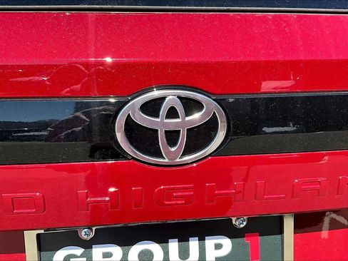 New 2026 Toyota Grand Highlander AWD image 15
