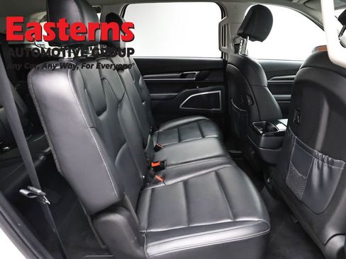 Used 2022 Kia Telluride LX image 22