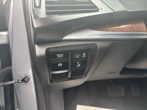 Used 2018 Acura MDX SH-AWD w/ Technology Package image 30