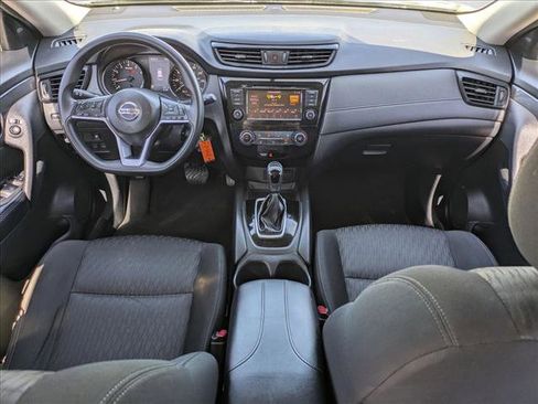 Used 2018 Nissan Rogue S image 16