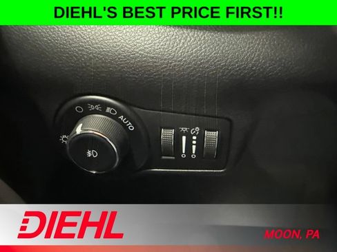 New 2026 Jeep Compass Limited w/ Sun, Sound & Navigation Group AWD/4WD image 23