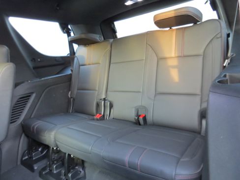 Used 2024 Chevrolet Tahoe RST w/ Luxury Package image 14