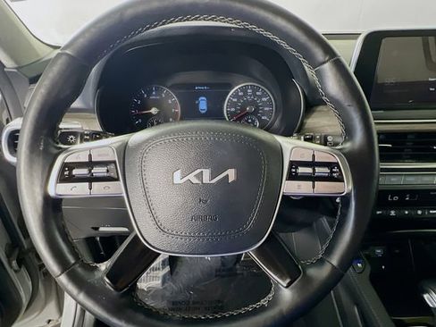 Used 2022 Kia Telluride SX w/ SX Prestige Package AWD/4WD image 11