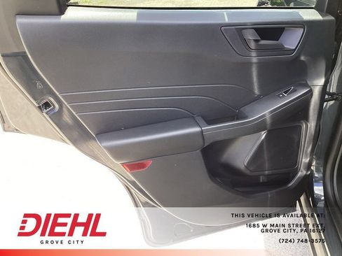 Used 2022 Ford Escape SE w/ Cold Weather Package AWD/4WD image 17