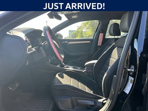 Used 2024 Volkswagen Jetta Sport FWD image 9