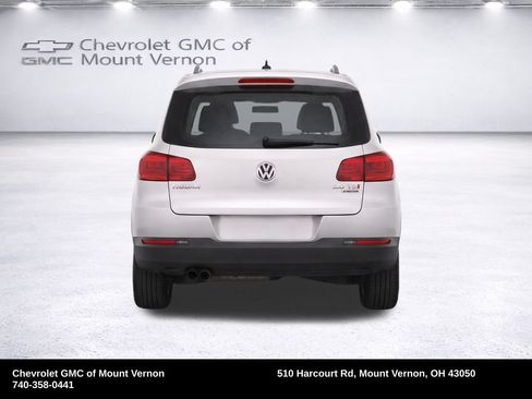 Used 2015 Volkswagen Tiguan SE AWD/4WD image 40