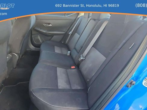 Used 2021 Nissan Sentra SV FWD image 15