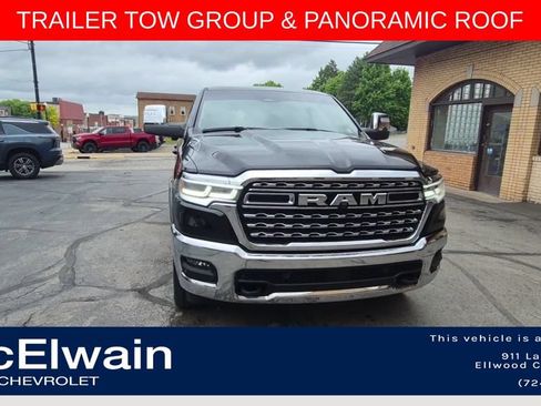 Used 2025 RAM 1500 Limited w/ Trailer Tow Group AWD/4WD image 4