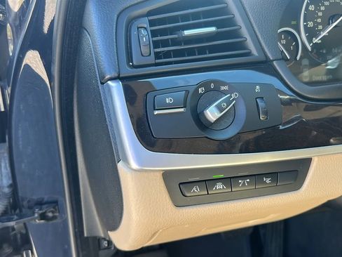 Used 2016 BMW 535i Sedan w/ Luxury Line image 17