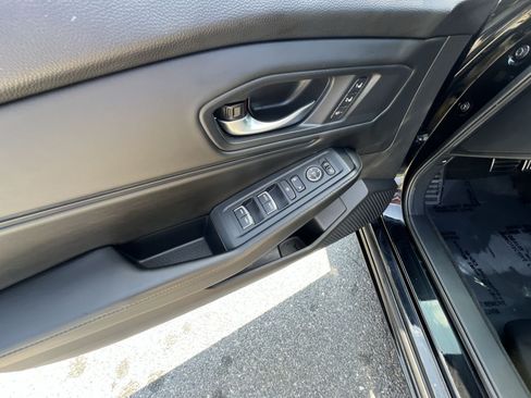 Used 2023 Honda Accord Sport image 15