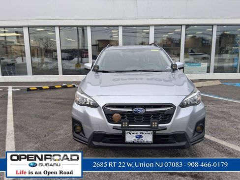 Used 2019 Subaru Crosstrek 2.0i Premium w/ Moonroof Package image 2