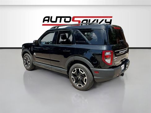 Used 2023 Ford Bronco Sport Outer Banks w/ Tech Package image 5