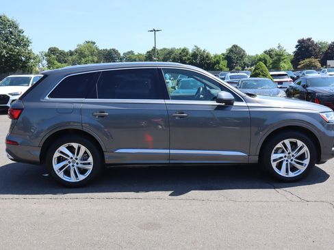 Used 2020 Audi Q7 3.0T Premium Plus w/ Premium Plus Package AWD/4WD image 4