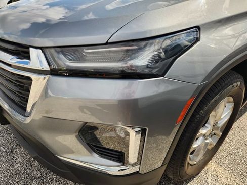 Used 2023 Chevrolet Traverse LS w/ Safety Package FWD image 5