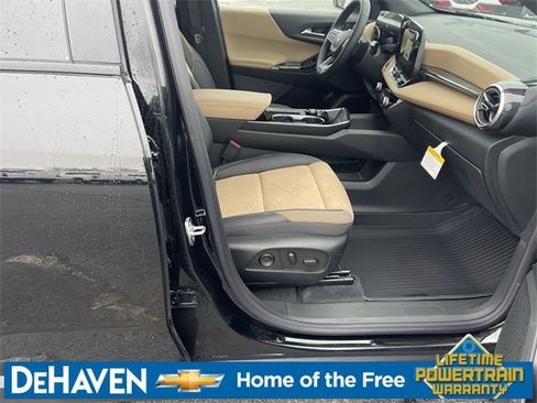 New 2026 Chevrolet Equinox ACTIV w/ Convenience Package III AWD/4WD image 27