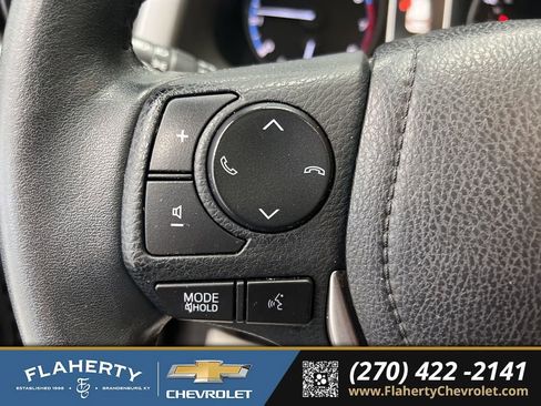 Used 2017 Toyota RAV4 XLE image 24