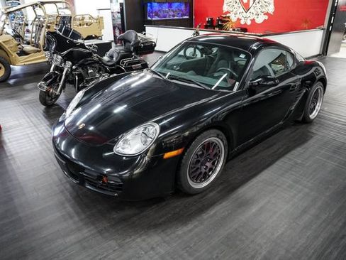Used 2006 Porsche Cayman S RWD image 2