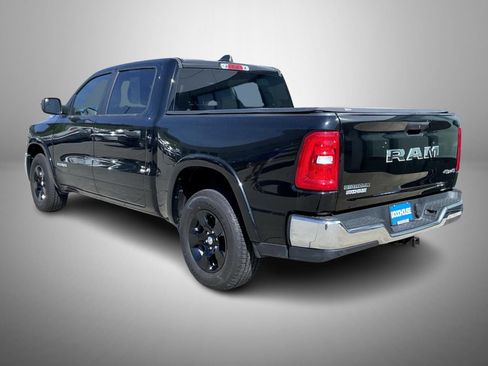 Used 2025 RAM 1500 Big Horn AWD/4WD image 7