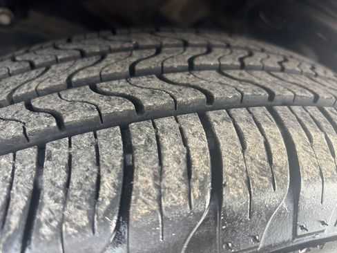 Used 2019 INFINITI QX60 Luxe w/ Essential Package image 33