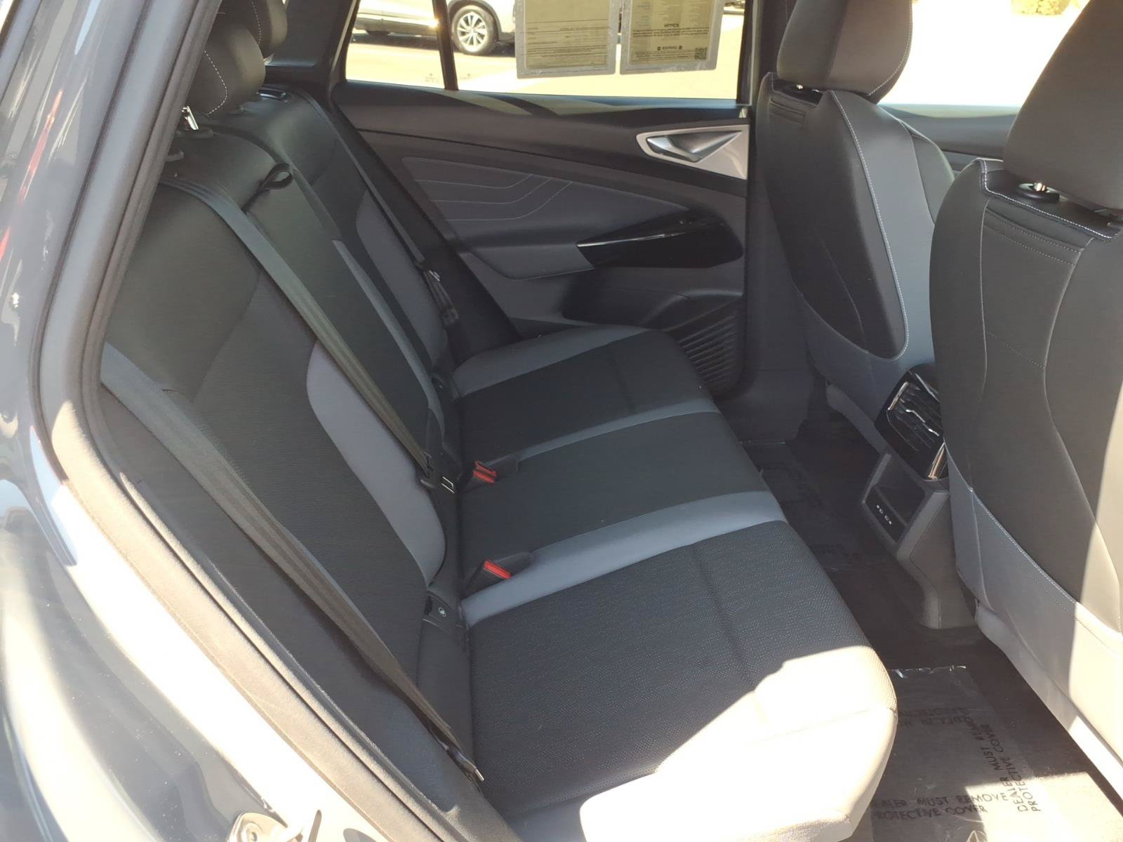 Certified 2023 Volkswagen ID.4 Pro S AWD/4WD image 14