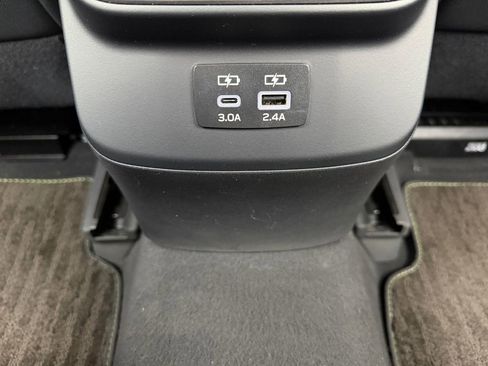 Used 2025 Subaru Outback Onyx Edition AWD/4WD image 27