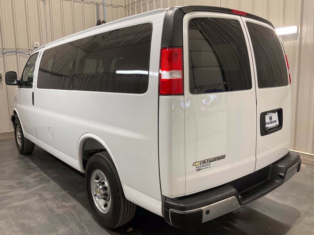 Used 2025 Chevrolet Express 2500 LT w/ LT Preferred Equipment Group RWD image 20
