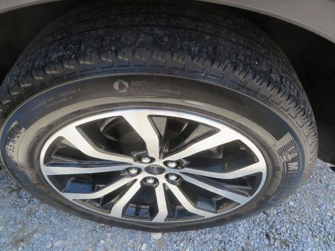 Used 2020 Ford Explorer ST w/ Premium Technology Package AWD/4WD image 27