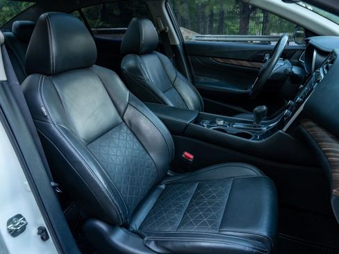 Used 2017 Nissan Maxima Platinum FWD image 25