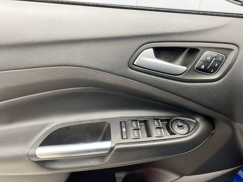Used 2018 Ford Escape Titanium AWD/4WD image 12