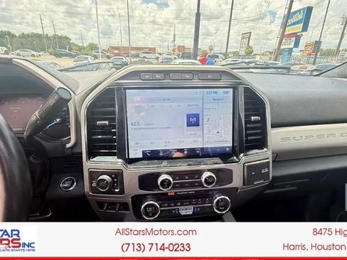 Used 2022 Ford F250 Lariat w/ Lariat Ultimate Package AWD/4WD image 16