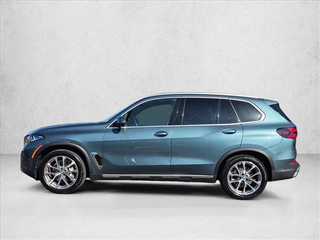 Certified 2024 BMW X5 xDrive40i w/ Premium Package AWD/4WD image 9
