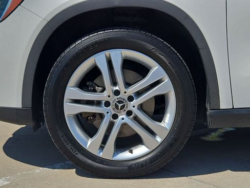 Used 2018 Mercedes-Benz GLA 250 image 19