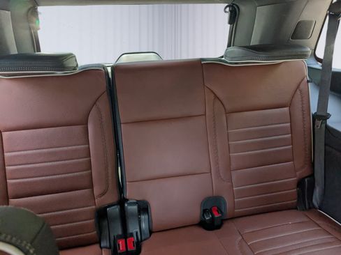 Certified 2024 GMC Yukon Denali Ultimate AWD/4WD image 15