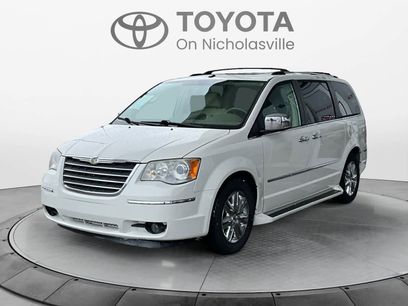 Used 2009 Chrysler Town & Country Limited w/ Entertainment Group #3