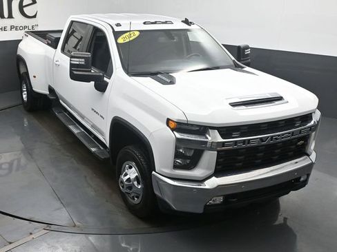 Used 2022 Chevrolet Silverado 3500 LT w/ All Star Edition image 39