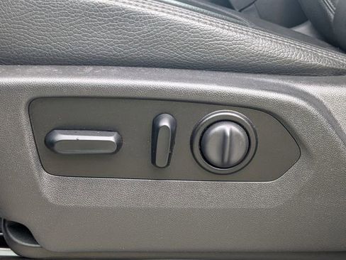 Used 2021 GMC Sierra 2500 Denali w/ Denali Ultimate Package image 21