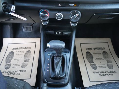 Used 2019 Kia Rio S w/ Technology Package image 12