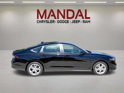 Used 2025 Honda Accord LX image 5