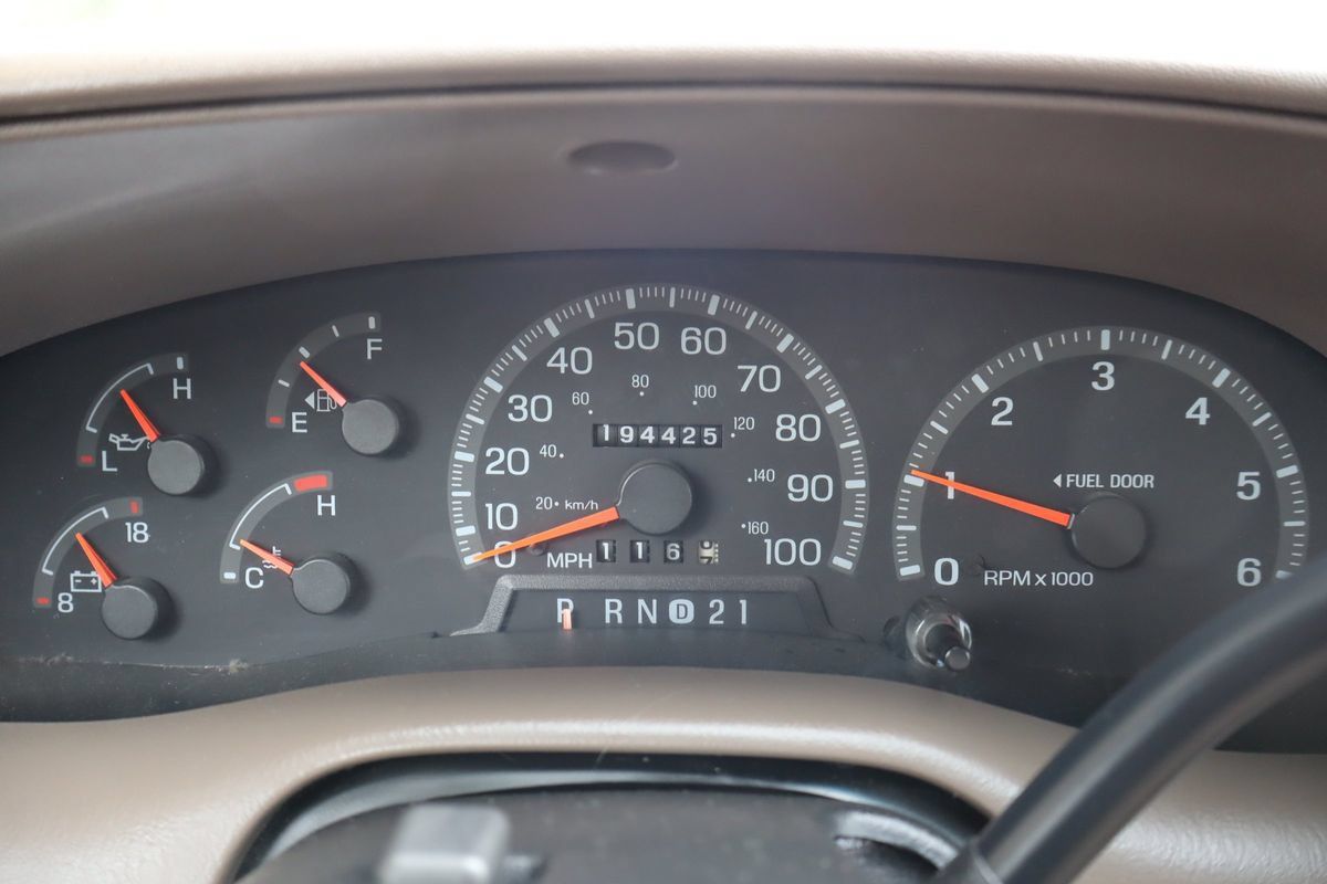 Used 1997 Ford F150 Lariat AWD/4WD image 30