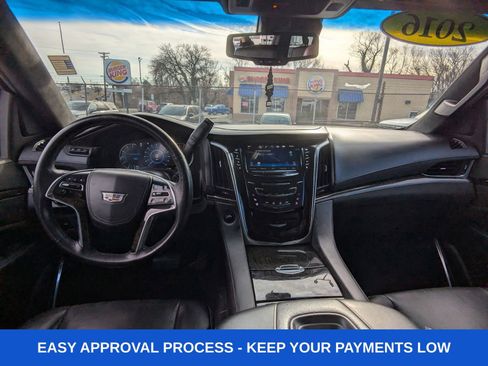 Used 2016 Cadillac Escalade ESV Platinum image 23
