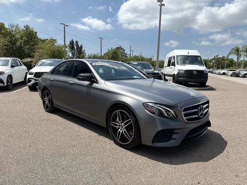 Used 2020 Mercedes-Benz E 350 Sedan image 7