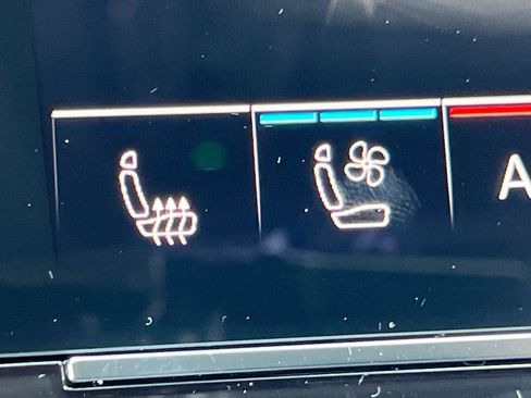 New 2025 Audi Q7 3.0T Premium Plus image 24