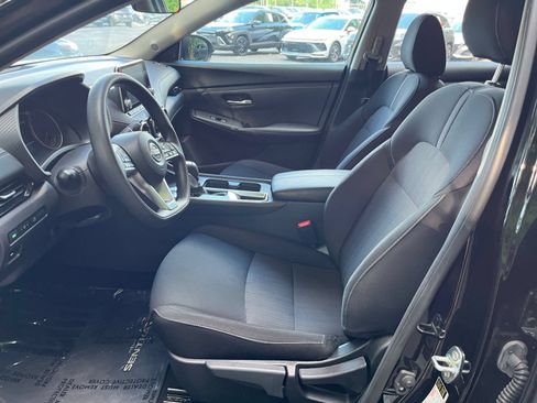 Used 2025 Nissan Sentra SV FWD image 20