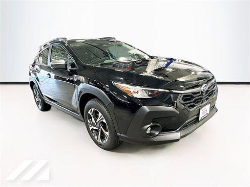 Certified 2025 Subaru Crosstrek 2.0i Premium image 3
