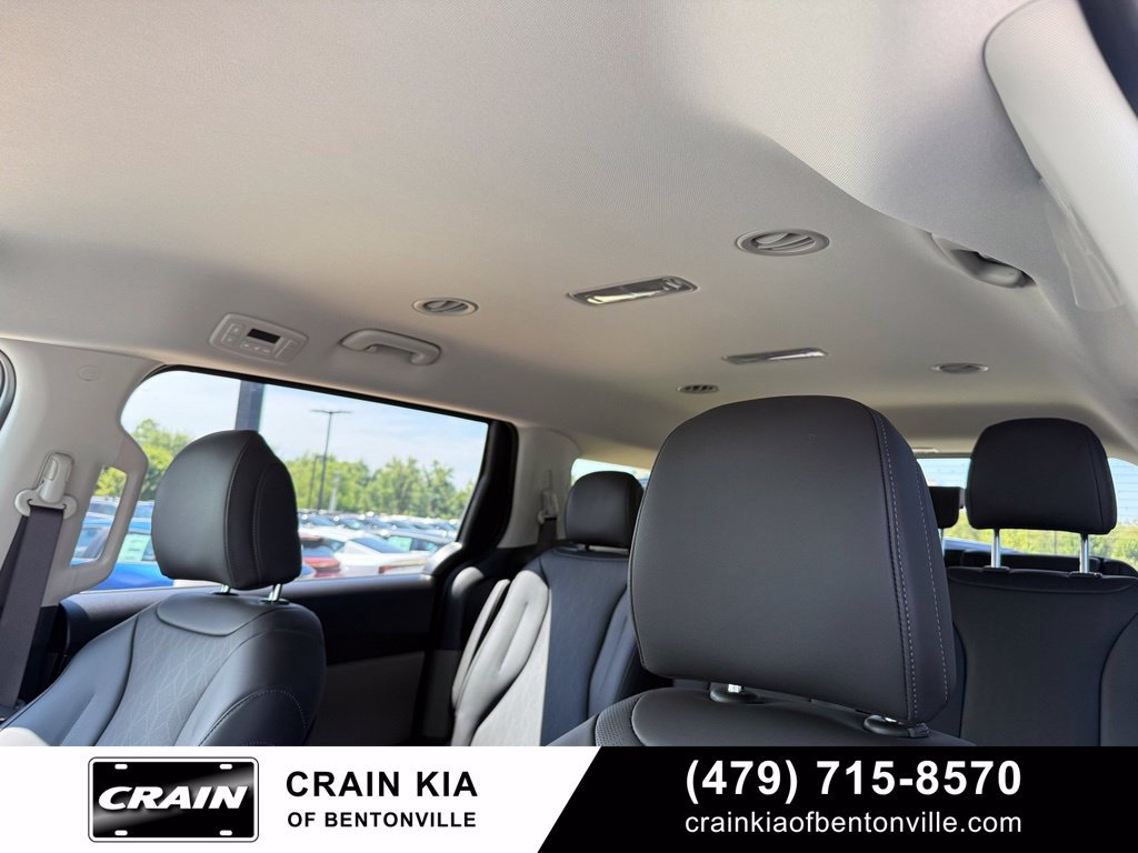 New 2026 Kia Carnival FWD image 22