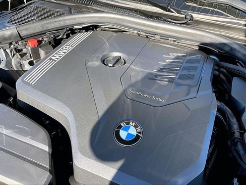 Used 2023 BMW 330i Sedan w/ Convenience Package image 32