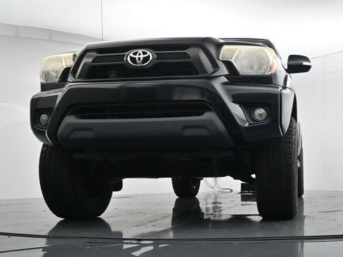 Used 2013 Toyota Tacoma 4x4 Double Cab w/ TRD Sport Pkg image 31