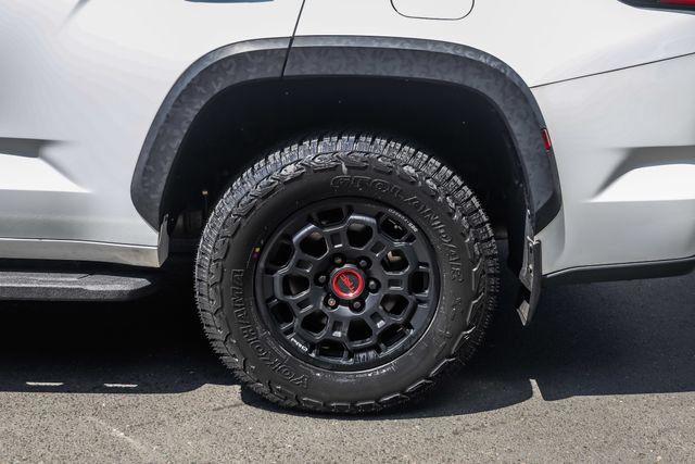 Used 2023 Toyota Sequoia TRD Pro AWD/4WD image 15