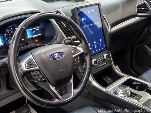 Used 2023 Ford Edge SEL w/ Sport Appearance Package AWD/4WD image 15
