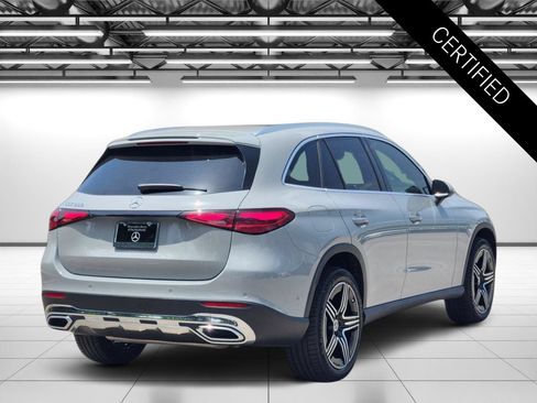 Certified 2026 Mercedes-Benz GLC 300 image 9